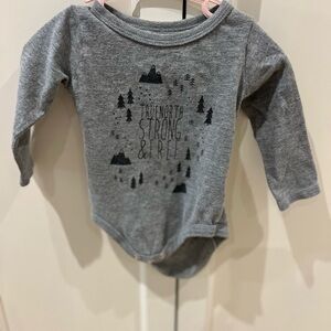 Ten wild onesie Gray 6-12m